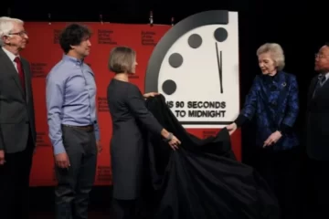 El ‘reloj del fin del mundo’ sitúa a la humanidad a 90 segundos del apocalipsis