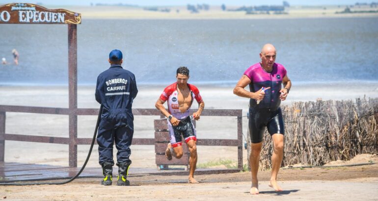 Exitoso Triatlón Ciudad de Carhué Exitoso Triatlón Ciudad de Carhué