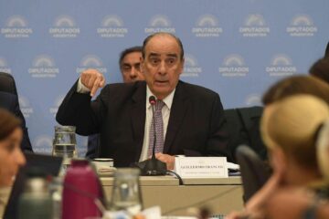 Francos dijo que se estudian «dos o tres alternativas» para la movilidad jubilatoria Francos dijo que se estudian «dos o tres alternativas» para la movilidad jubilatoria