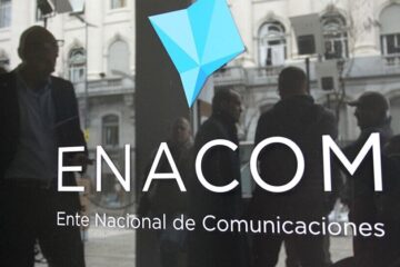 Enacom: 300 despidos y cierre de todas las delegaciones provinciales