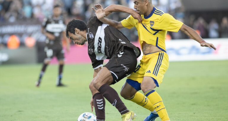 Boca arrancó la Copa de la Liga con un empate sin goles ante Platense Boca arrancó la Copa de la Liga con un empate sin goles ante Platense