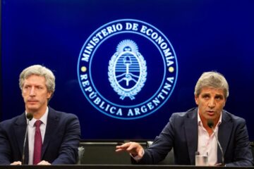 Caputo advirtió que si el Congreso no aprueba la ley ómnibus los argentinos van a sufrir más