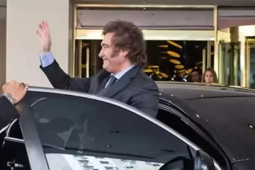 Insólito: Milei debe más de 260 mil pesos en multas de tránsito