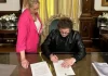 Milei eliminó por decreto el día no laborable del «Trabajador del Estado»