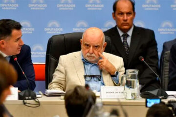 Barra en Diputados: «Si hay crisis económica no va a haber Constitución vigente»