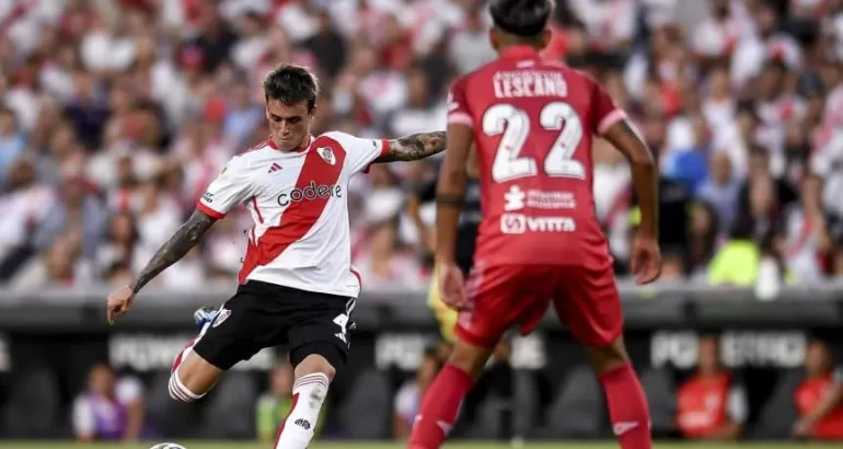 River va por la recuperación ante Argentinos en La Paternal