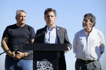 Kicillof: “Están ajustando a las familias bonaerenses, no a este Gobierno”