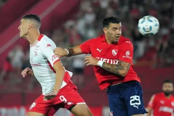 Independiente no aprovechó la superioridad numérica e igualó con Huracán