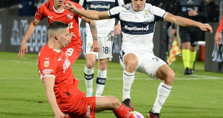 Independiente debuta como local ante Gimnasia Independiente debuta como local ante Gimnasia
