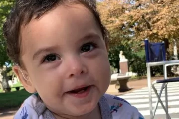 Pringles: después de meses de lucha, Galito tendrá sus implantes cocleares