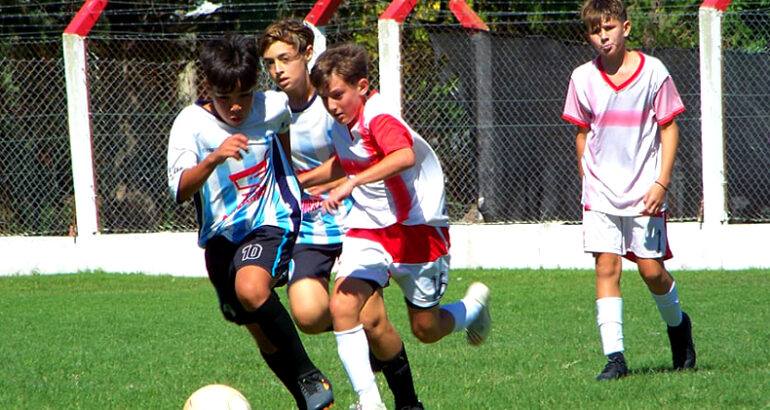 LRF: El campeonato de divisiones inferiores dio el puntapié inicial LRF: El campeonato de divisiones inferiores dio el puntapié inicial