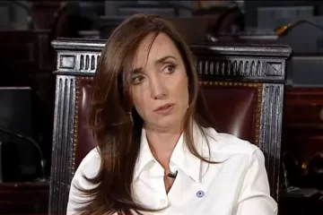Villarruel pide auditar universidades: «Hay que dejar de proteger a los parásitos que hacen negocios»