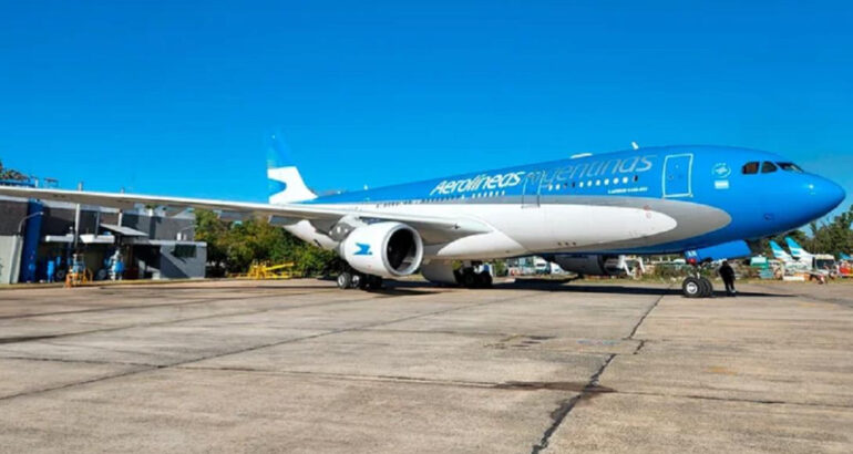 Aerolíneas Argentinas lanza vuelos especiales a Estados Unidos por el Mundial y suma la ruta Córdoba–Miami Aerolíneas Argentinas lanza vuelos especiales a Estados Unidos por el Mundial y suma la ruta Córdoba–Miami