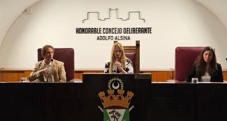 Andres abre las sesiones ordinarias del Concejo Deliberante de Adolfo Alsina