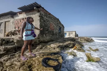 Cartagena se hunde por el calentamiento global: el mar llevó los muertos del cementerio a la orilla y arrasó con 250 casas