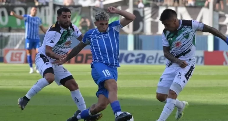 Godoy Cruz se quedó con el clásico ante San Martín (SJ) y sigue en la Copa Argentina Godoy Cruz se quedó con el clásico ante San Martín (SJ) y sigue en la Copa Argentina