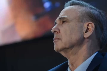 Pichetto defendió el aumento salarial de los legisladores: “¿Querés que seamos Uganda?”