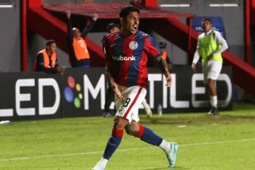 San Lorenzo visita a Riestra en el inicio de la Liga