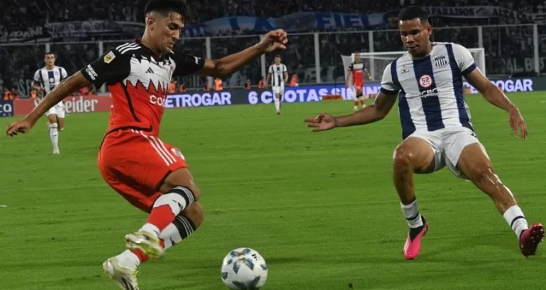 River lo ganaba en Córdoba pero Talleres se despertó y lo empató River lo ganaba en Córdoba pero Talleres se despertó y lo empató