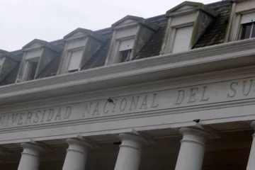 Mantener a un estudiante universitario en Bahía cuesta $ 363.728, según el CREEBBA Mantener a un estudiante universitario en Bahía cuesta $ 363.728, según el CREEBBA