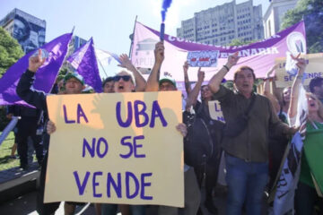 Marcha universitaria: miles de manifestantes llegan a Plaza de Mayo