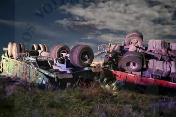 Accidente en Ruta 60: Camión vuelca tras colisión con animal suelto