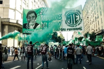 ATE hará un paro el miércoles con marcha a Comodoro Py contra la condena a Cristina