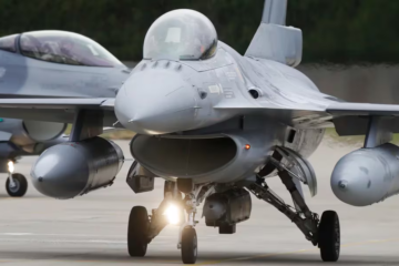 El Gobierno se rehusó a informar sobre la vida útil de los aviones daneses que compró por 300 millones de dólares