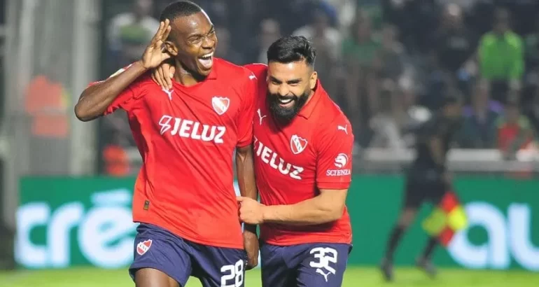 Independiente venció a Banfield y sueña con la clasificación Independiente venció a Banfield y sueña con la clasificación