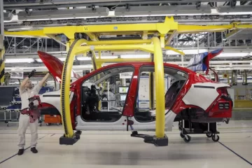 La producción automotriz bajó en septiembre 12,6% interanual, informó Adefa