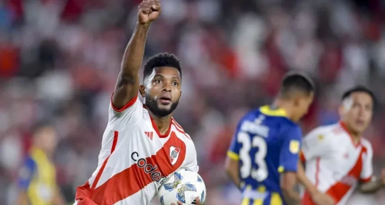 River le dio vuelta el partido a Rosario Central con goles de Borja River le dio vuelta el partido a Rosario Central con goles de Borja