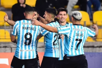 Racing sufrió pero ganó en Chile y es líder en su grupo de la Sudamericana