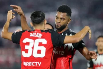 River le ganó a Libertad y es el único líder del grupo en la Copa Libertadores