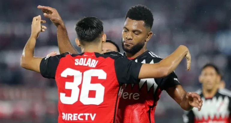 River le ganó a Libertad y es el único líder del grupo en la Copa Libertadores River le ganó a Libertad y es el único líder del grupo en la Copa Libertadores