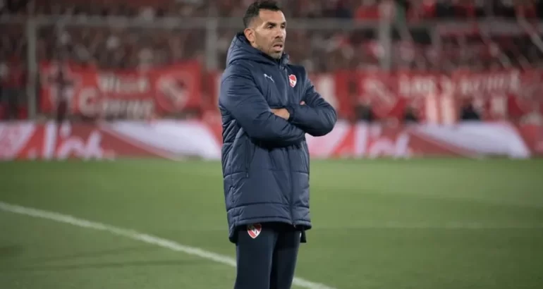 Carlos Tévez es el nuevo entrenador de Talleres de Córdoba Carlos Tévez es el nuevo entrenador de Talleres de Córdoba