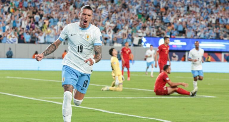 Uruguay goleó a Bolivia en la Copa América Uruguay goleó a Bolivia en la Copa América