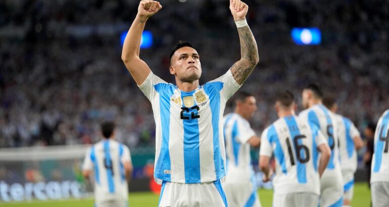 Otro triunfazo de Argentina rumbo a la defensa del título Otro triunfazo de Argentina rumbo a la defensa del título
