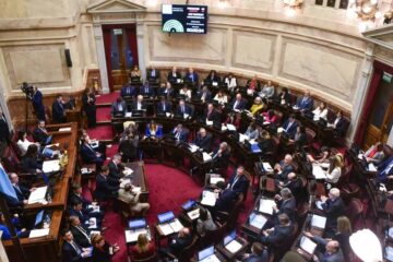 El Senado dio luz verde a la Ley Bases: Villarruel desempató tras un empate 36 a 36