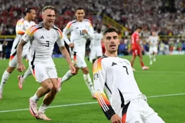 Alemania venció a Dinamarca y clasificó a cuartos de la Eurocopa