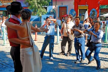 Argentina es más cara en dólares y el turismo de extranjeros se derrumbó un 23,4% anual Argentina es más cara en dólares y el turismo de extranjeros se derrumbó un 23,4% anual