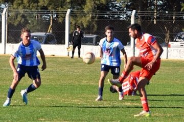 Deportivo Rivera juega su primer amistoso en Darregueira