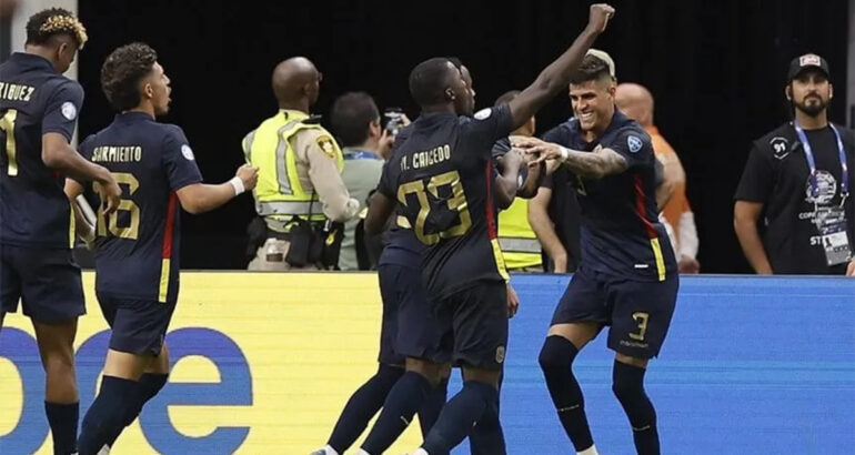 Ecuador ganó y eliminó a Jamaica de la Copa América Ecuador ganó y eliminó a Jamaica de la Copa América
