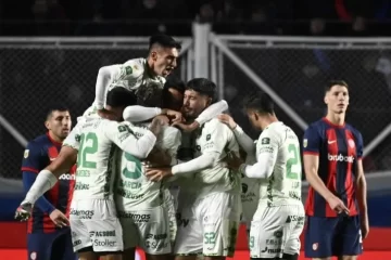 Sarmiento no perdonó y sorprendió a un impreciso San Lorenzo