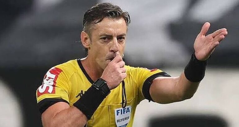 Raphael Claus será el árbitro de la final de la Copa América Raphael Claus será el árbitro de la final de la Copa América
