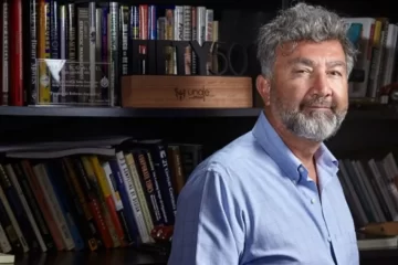 El gobierno echó a un asesor por criticar las medidas económicas El gobierno echó a un asesor por criticar las medidas económicas