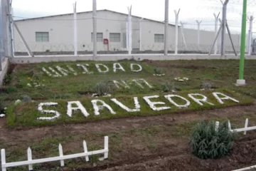 Buscan a un peligroso delincuente que se escapó de la cárcel de Saavedra