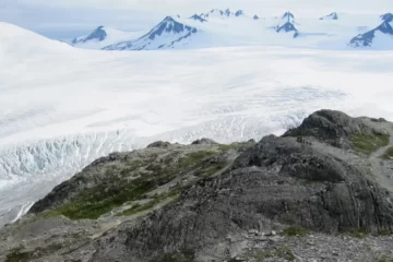 Glaciares de Alaska podrían llegar a punto de deshielo irreversible antes de lo previsto