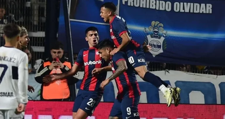San Lorenzo recibe a Newell´s en busca de su segundo triunfo en la Liga San Lorenzo recibe a Newell´s en busca de su segundo triunfo en la Liga