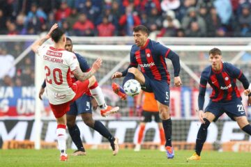 Huracán sacó un punto ante San Lorenzo y sigue arriba