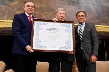 Landriscina recibió la máxima distinción otorgada por la Cámara de Diputados
